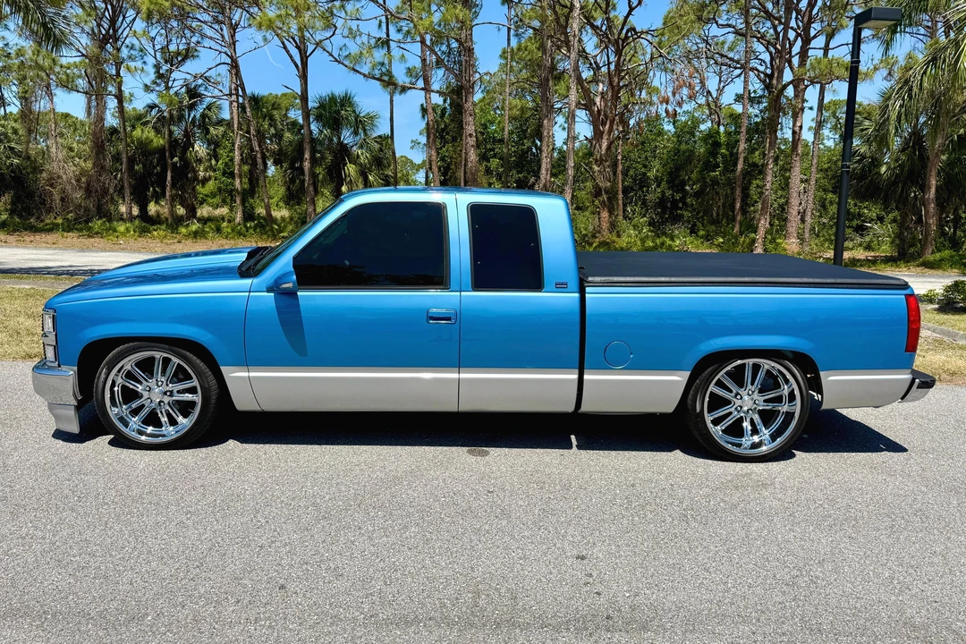 1997 Chevrolet C/K 4th Gen - Image 3 of 31
