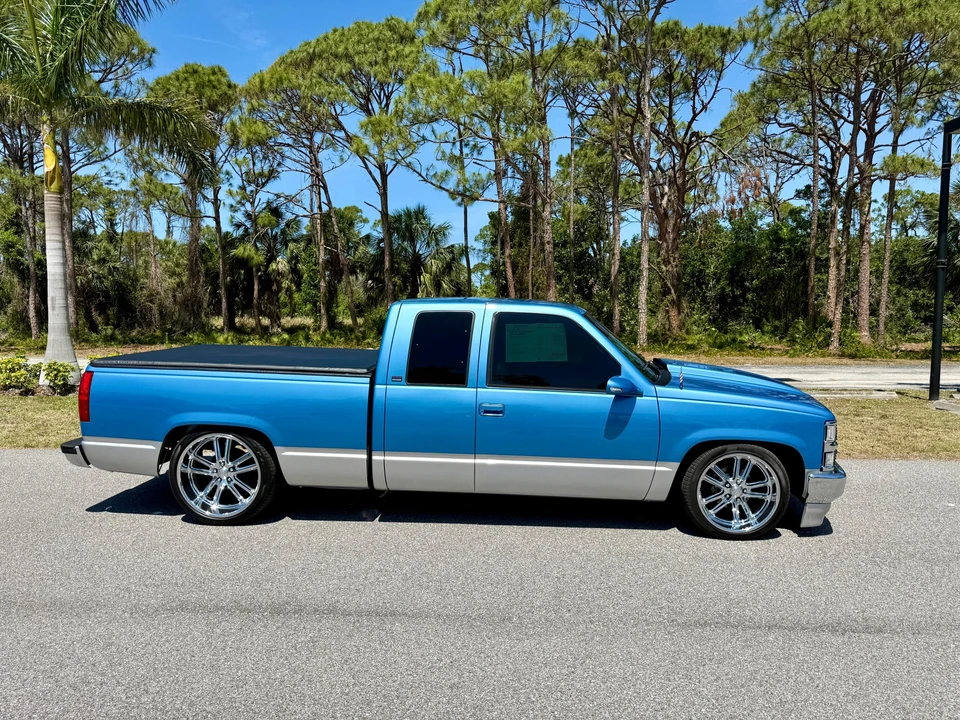 1997 Chevrolet C/K 4th Gen - Image 16 of 31