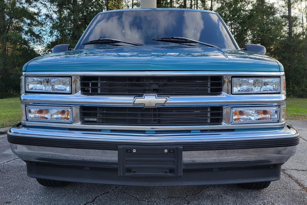 1997 Chevrolet C/K 4th Gen - Image 2 of 31