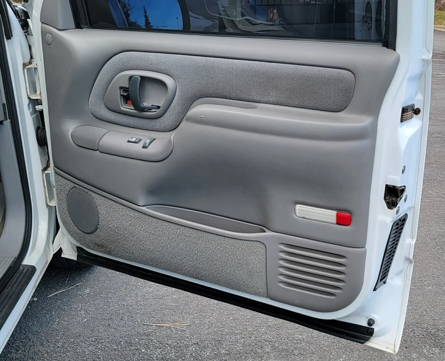 1997 Chevrolet C/K 4th Gen - Image 16 of 21