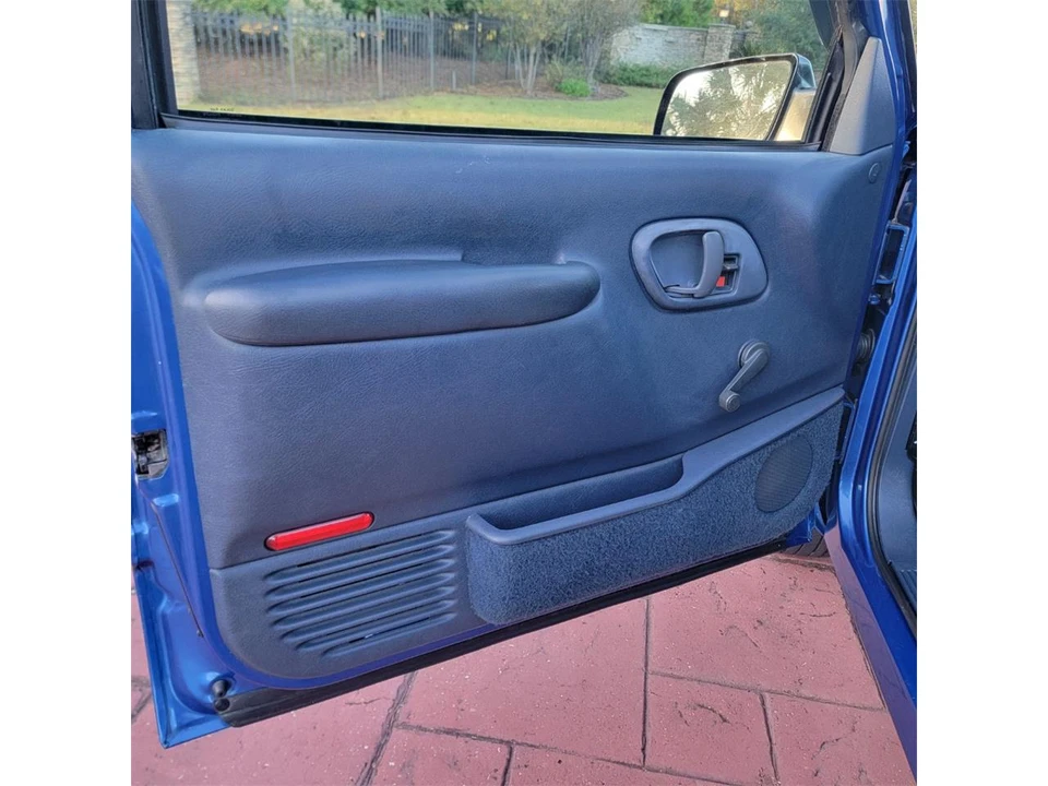 1997 Chevrolet C/K 4th Gen - Image 20 of 31