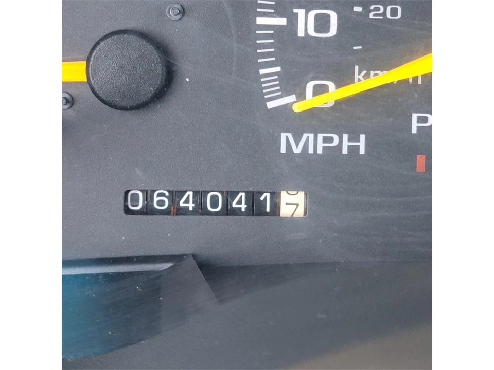 1997 Chevrolet C/K 4th Gen - Image 26 of 31