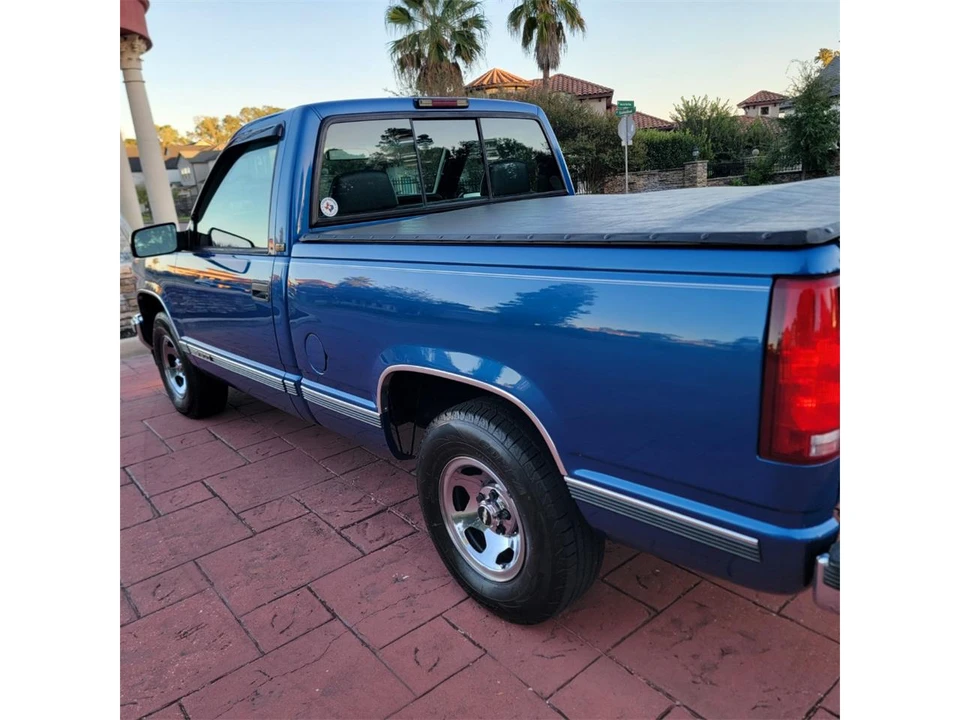 1997 Chevrolet C/K 4th Gen - Image 9 of 31