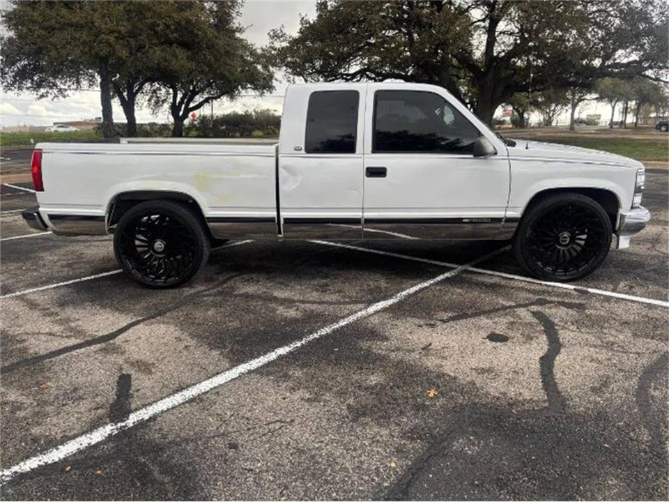 1997 Chevrolet C/K 4th Gen - Image 5 of 6