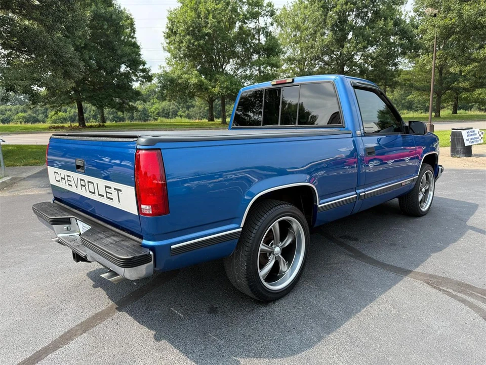 1997 Chevrolet C/K 4th Gen - Image 8 of 21