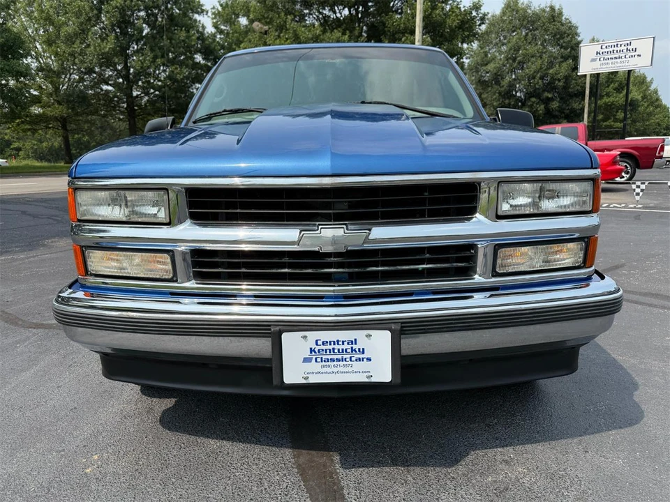 1997 Chevrolet C/K 4th Gen - Image 4 of 21