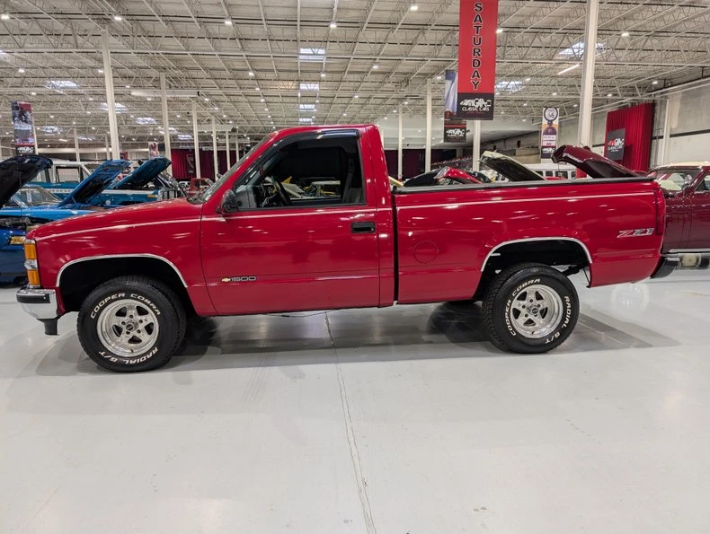 1997 Chevrolet C/K 4th Gen - Image 3 of 15