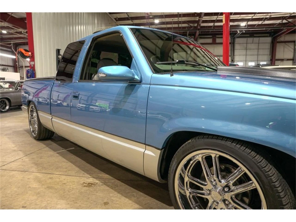 1997 Chevrolet C/K 4th Gen - Image 25 of 31