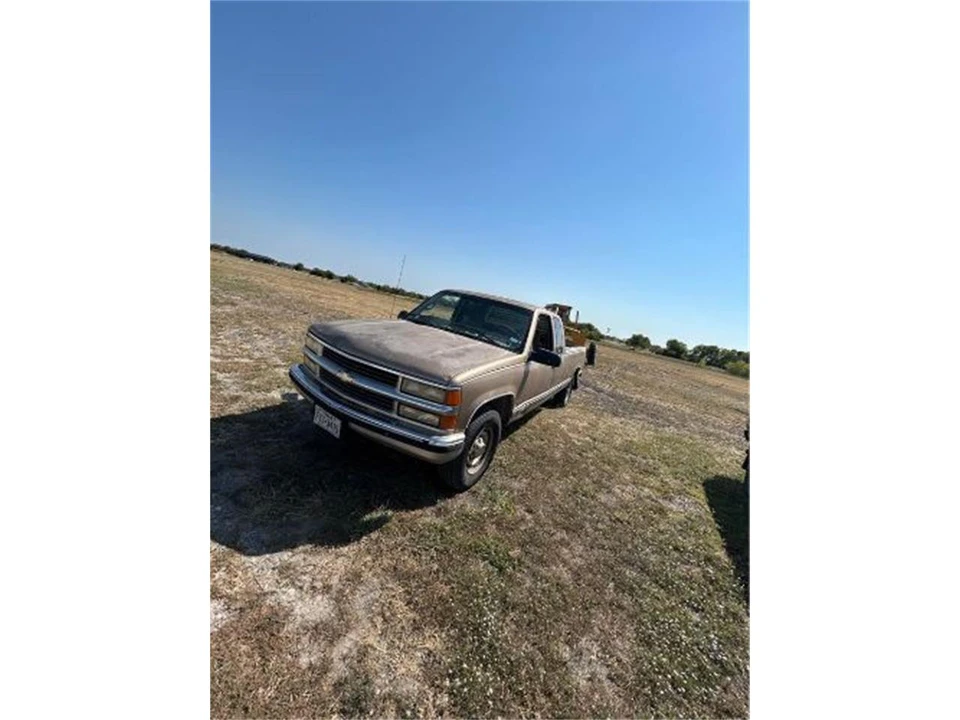 1997 Chevrolet C/K 4th Gen - Image 3 of 3