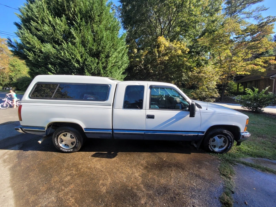 1997 Chevrolet C/K 4th Gen - Image 4 of 10