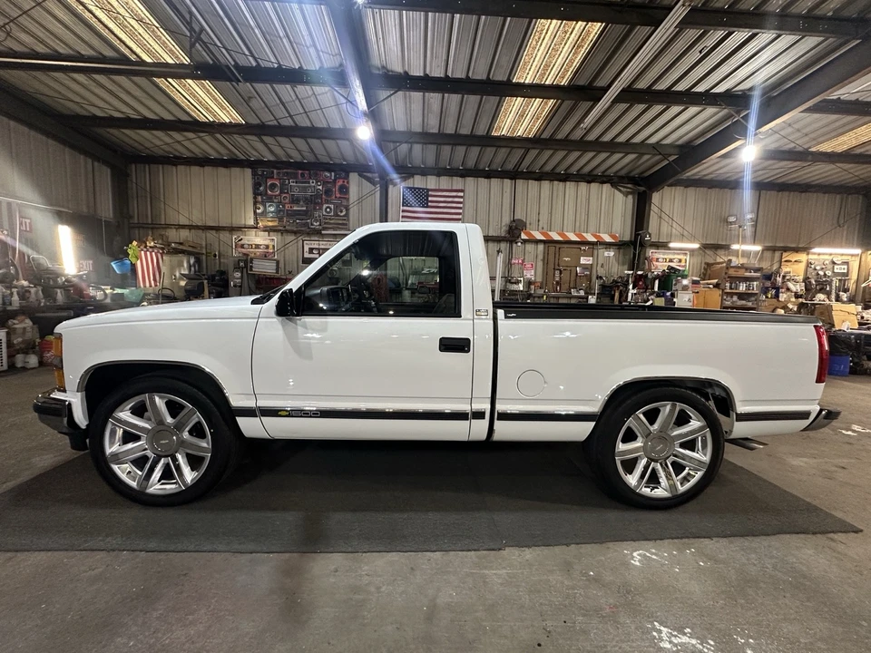 1997 Chevrolet C/K 4th Gen - Image 10 of 21