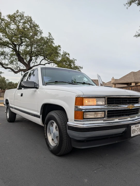 1997 Chevrolet C/K 4th Gen - Image 6 of 21