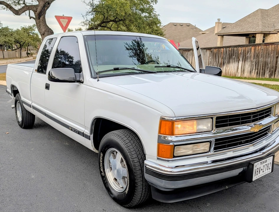 1997 Chevrolet C/K 4th Gen - Image 5 of 21