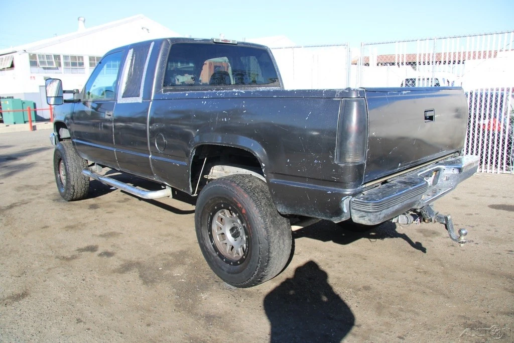 1997 Chevrolet C/K 4th Gen - Image 4 of 21