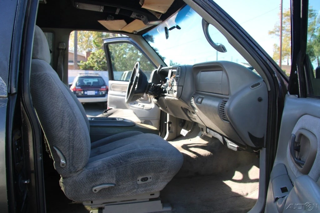 1997 Chevrolet C/K 4th Gen - Image 19 of 21