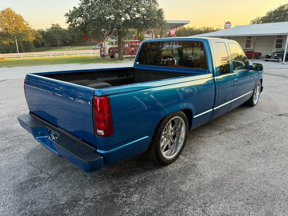 1997 Chevrolet C/K 4th Gen - Image 6 of 21