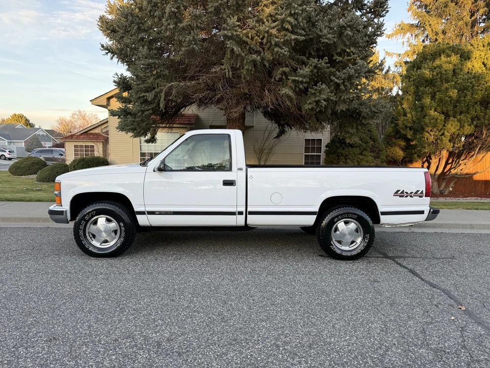 1997 Chevrolet C/K 4th Gen - Image 2 of 21