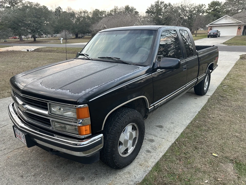 1997 Chevrolet C/K 4th Gen - Image 2 of 12