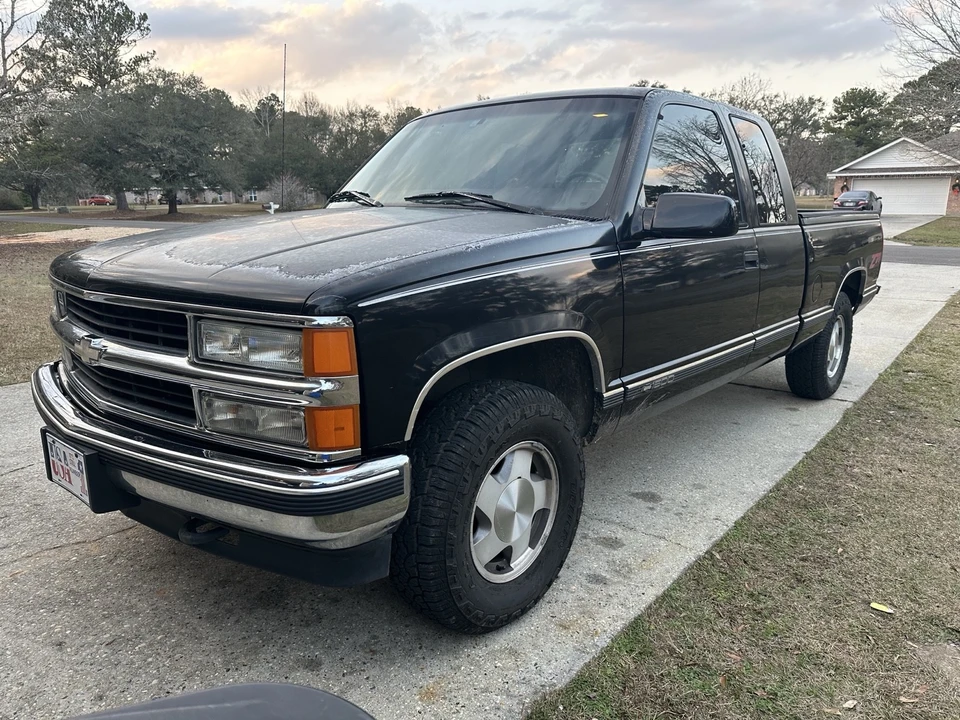 1997 Chevrolet C/K 4th Gen - Image 3 of 12