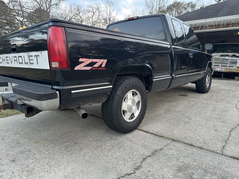 1997 Chevrolet C/K 4th Gen - Image 5 of 12