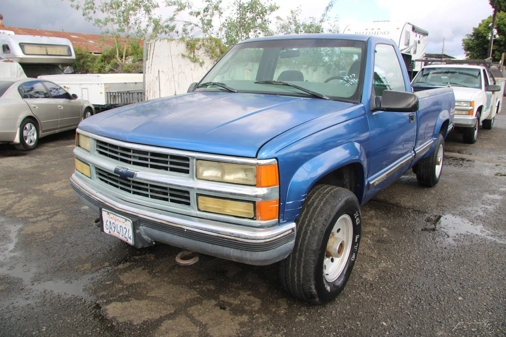 1997 Chevrolet C/K 4th Gen - Image 2 of 21