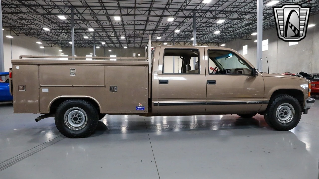 1997 Chevrolet C/K 4th Gen - Image 9 of 12