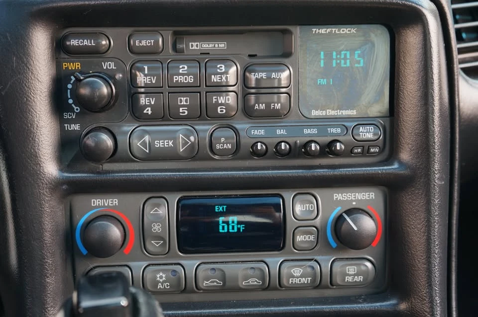 1997 Chevrolet Corvette C5 - Image 16 of 18