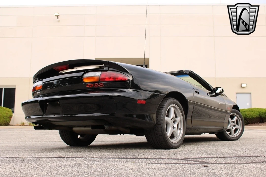 1997 Chevrolet Camaro 4th Gen - Image 11 of 12