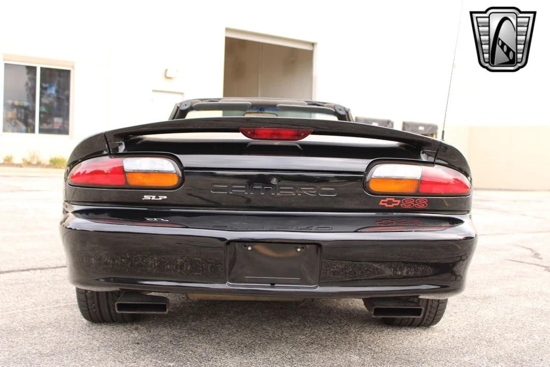 1997 Chevrolet Camaro 4th Gen - Image 9 of 12