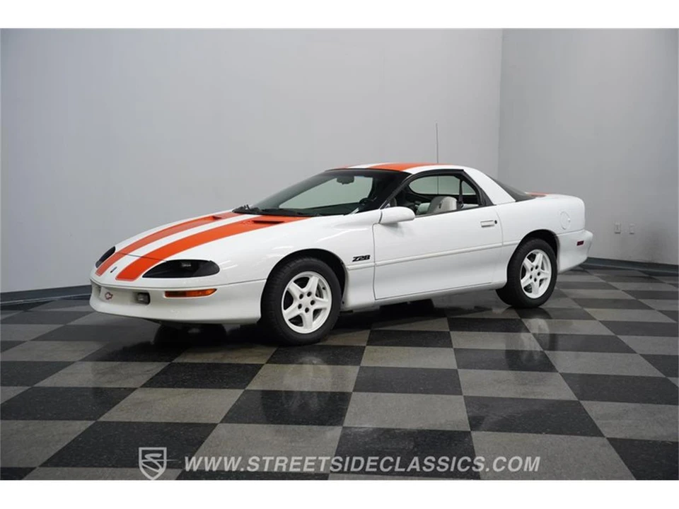 1997 Chevrolet Camaro 4th Gen - Image 4 of 31