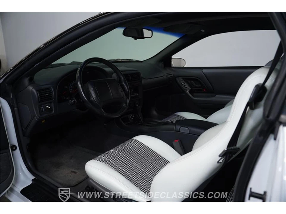1997 Chevrolet Camaro 4th Gen - Image 2 of 31