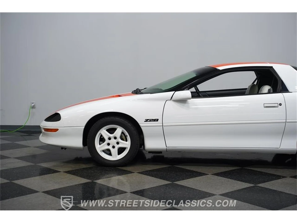 1997 Chevrolet Camaro 4th Gen - Image 21 of 31