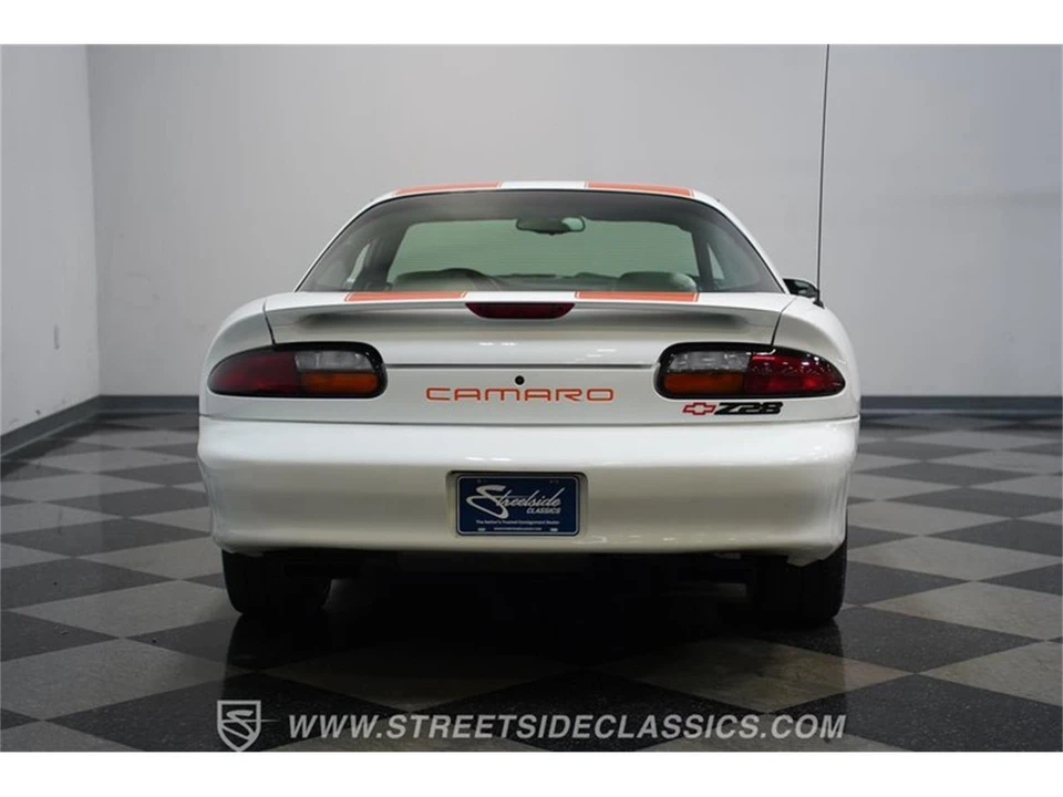 1997 Chevrolet Camaro 4th Gen - Image 9 of 31