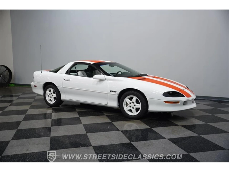1997 Chevrolet Camaro 4th Gen - Image 14 of 31