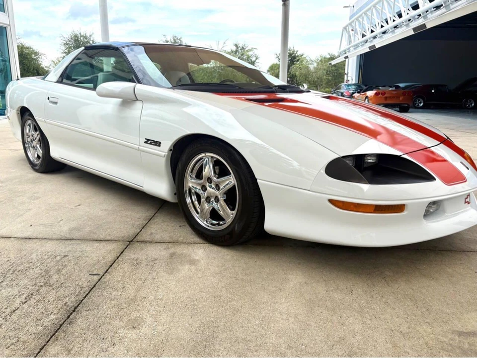 1997 Chevrolet Camaro 4th Gen - Image 19 of 31