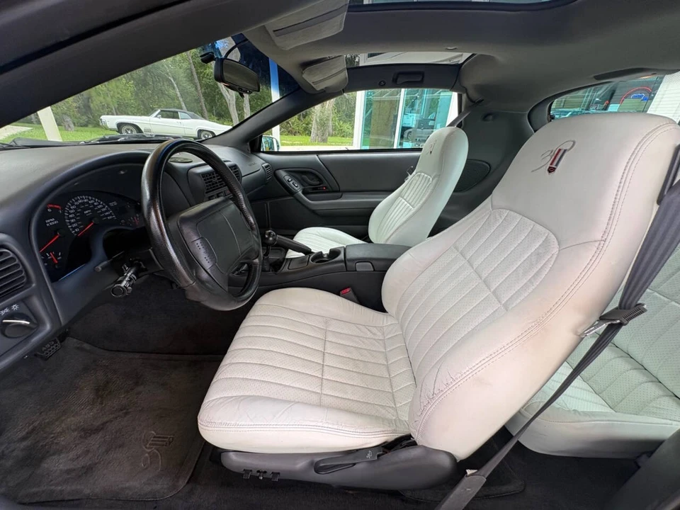 1997 Chevrolet Camaro 4th Gen - Image 23 of 31