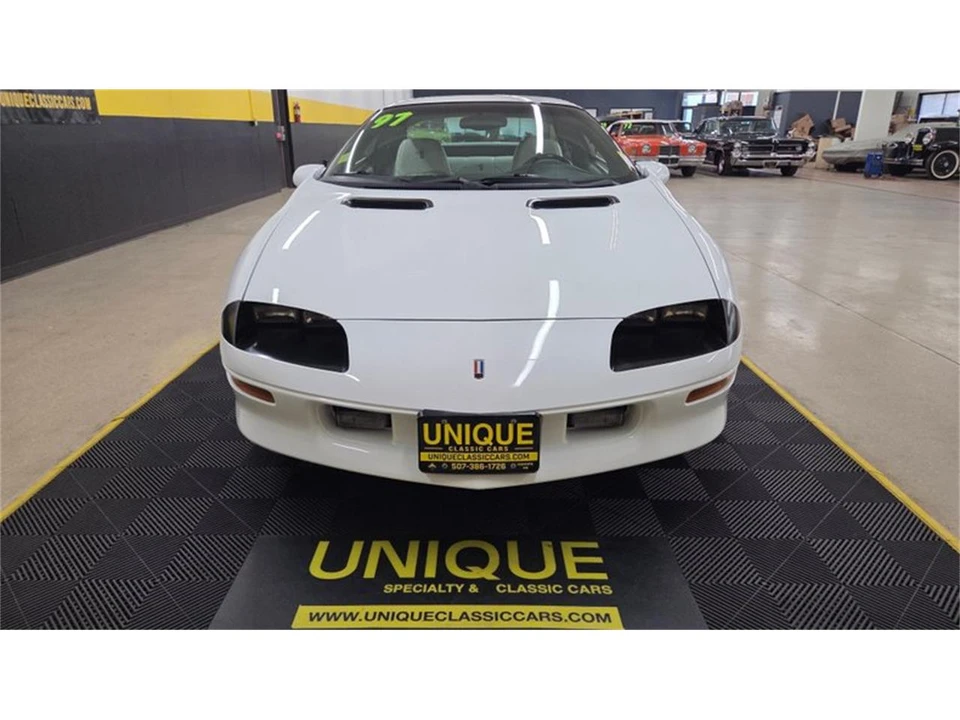 1997 Chevrolet Camaro 4th Gen - Image 2 of 31