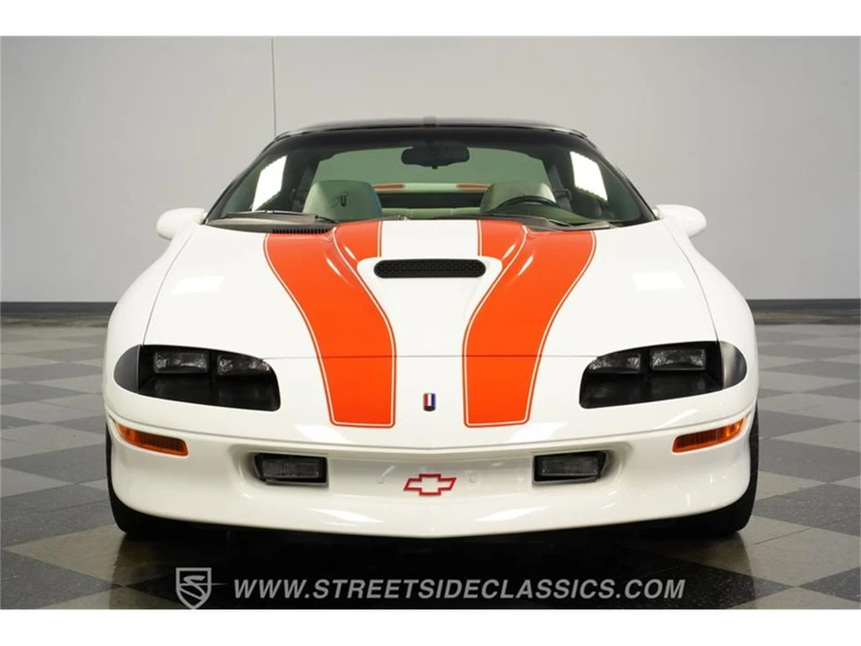 1997 Chevrolet Camaro 4th Gen - Image 16 of 31