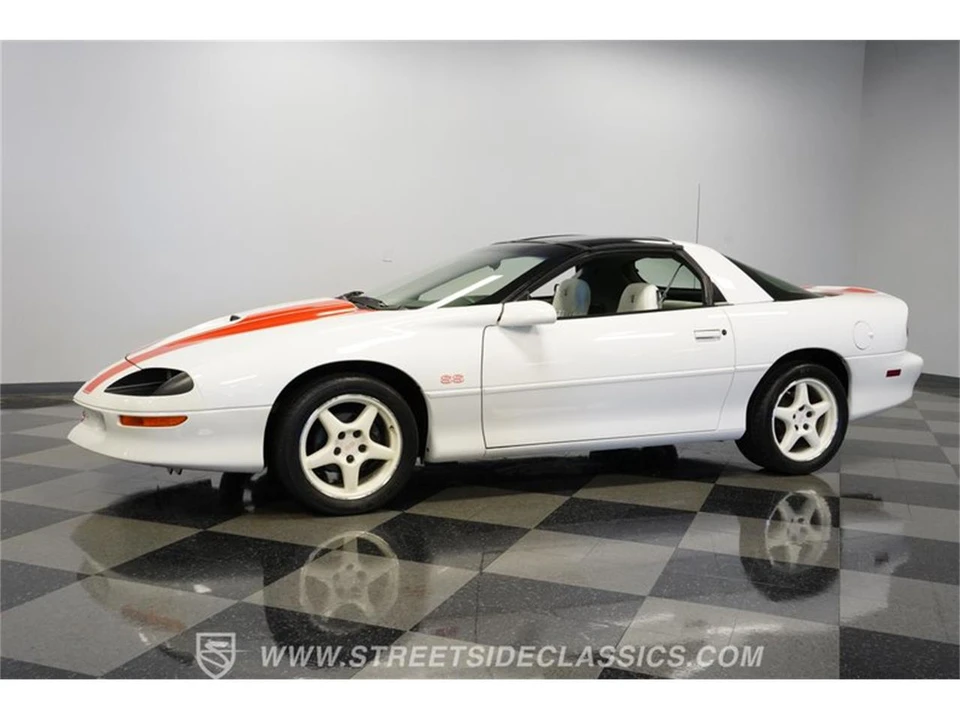 1997 Chevrolet Camaro 4th Gen - Image 5 of 31