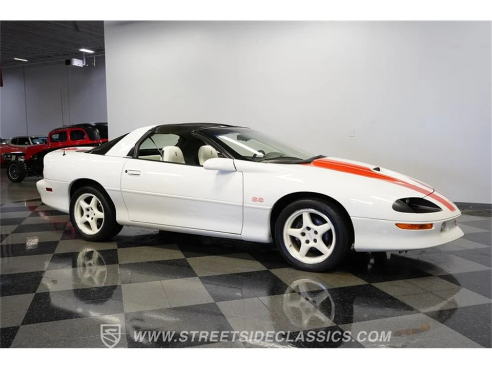 1997 Chevrolet Camaro 4th Gen - Image 14 of 31