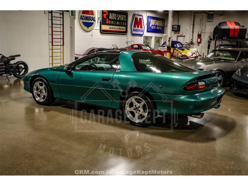 1997 Chevrolet Camaro 4th Gen - Image 6 of 31