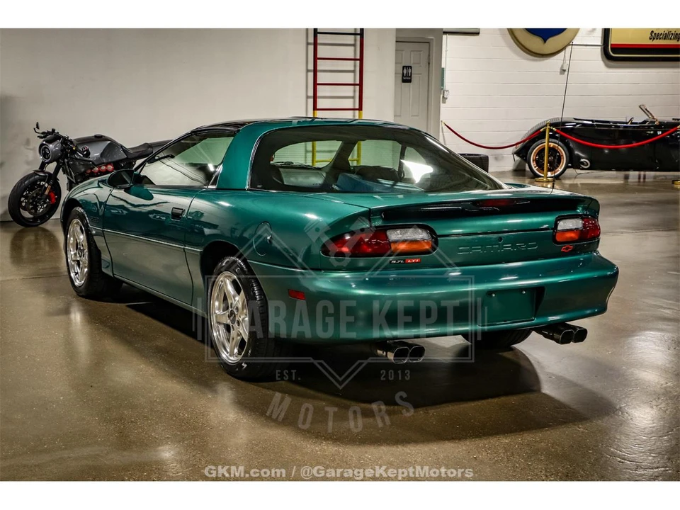 1997 Chevrolet Camaro 4th Gen - Image 7 of 31