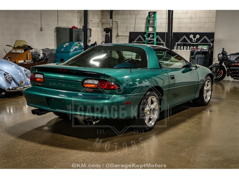 1997 Chevrolet Camaro 4th Gen - Image 8 of 31