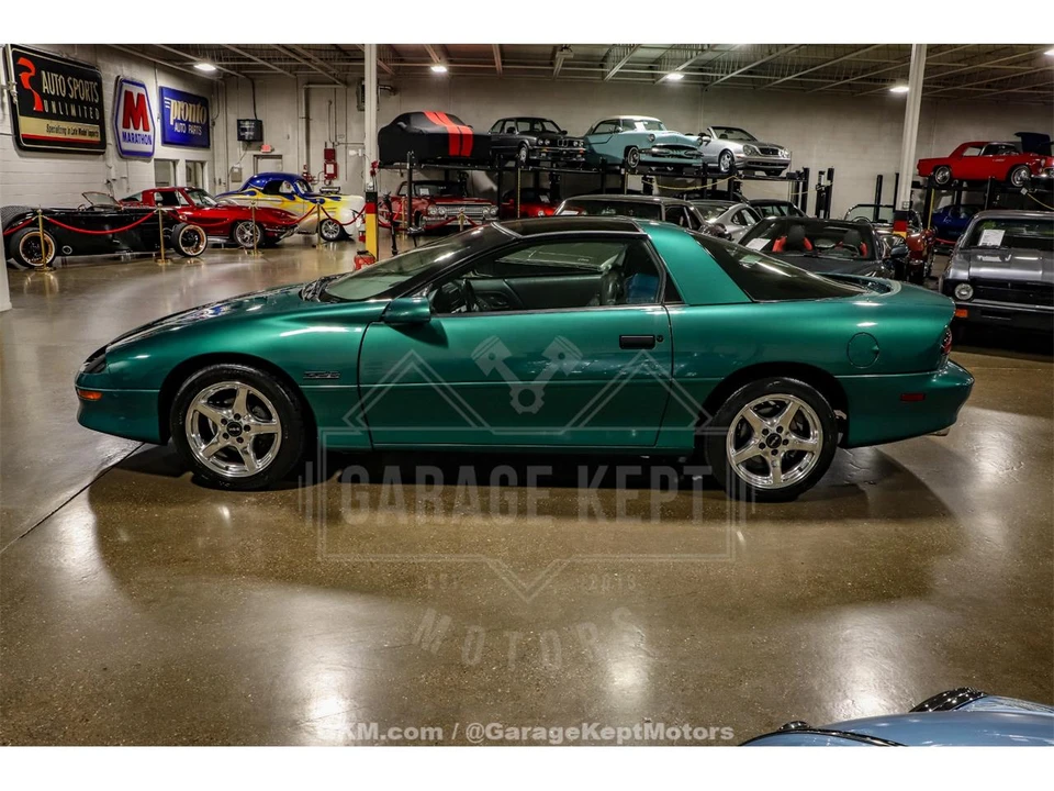 1997 Chevrolet Camaro 4th Gen - Image 5 of 31