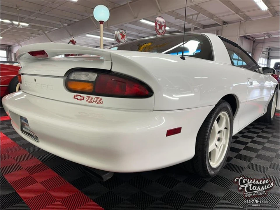 1997 Chevrolet Camaro 4th Gen - Image 26 of 31