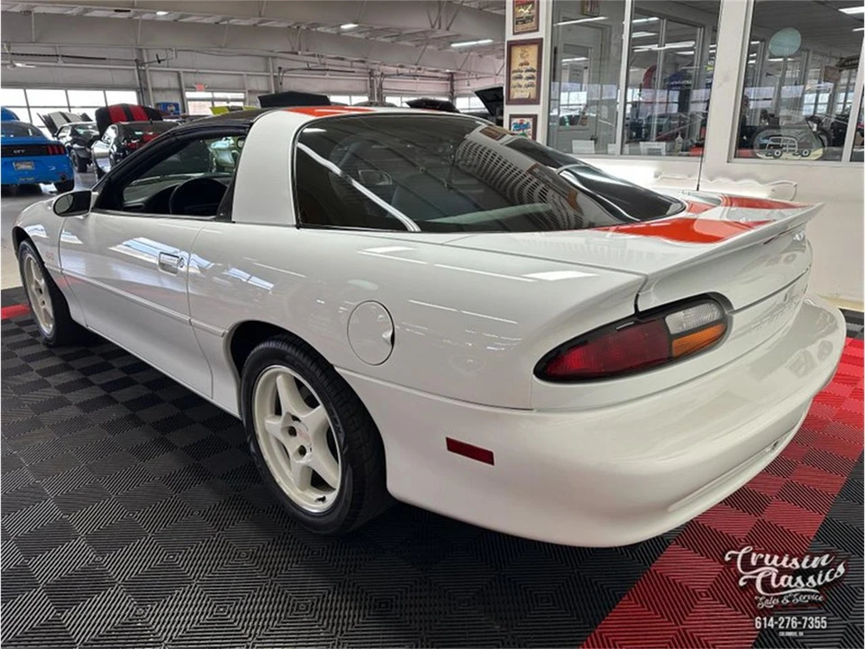 1997 Chevrolet Camaro 4th Gen - Image 18 of 31