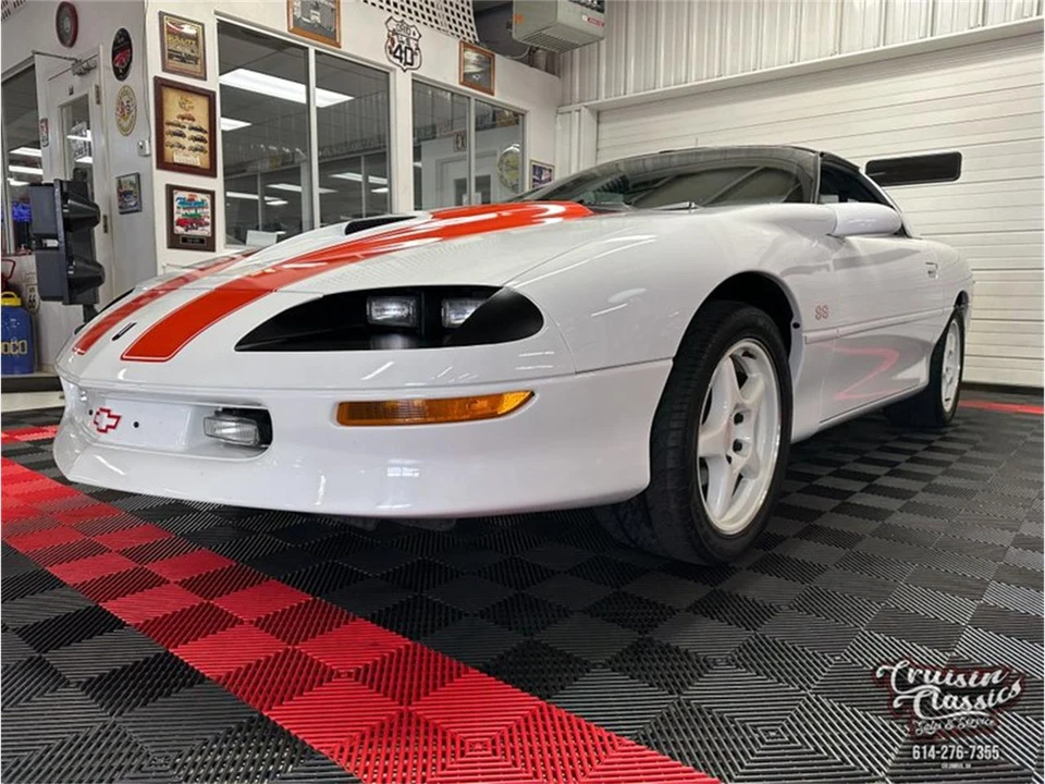 1997 Chevrolet Camaro 4th Gen - Image 13 of 31