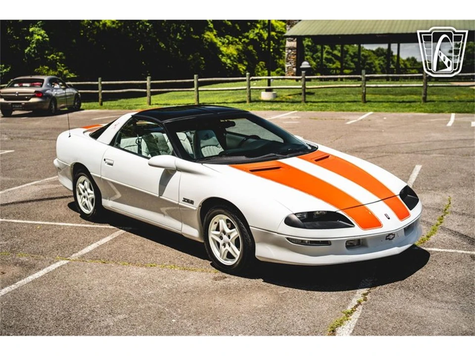 1997 Chevrolet Camaro 4th Gen - Image 21 of 31