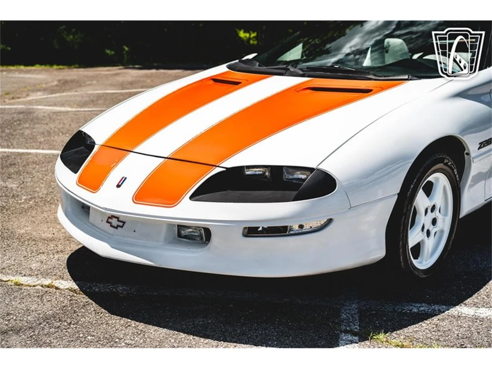 1997 Chevrolet Camaro 4th Gen - Image 27 of 31