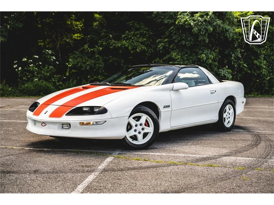 1997 Chevrolet Camaro 4th Gen - Image 4 of 31